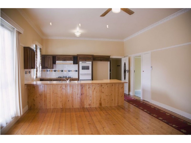 1/30 Grant Street, Drouin VIC 3818