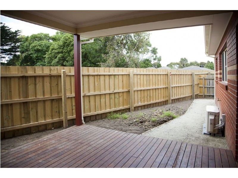 3/30 Grant Street, Drouin VIC 3818