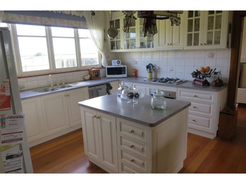 760 Longwarry Koo Wee Rup Road, Modella VIC 3816