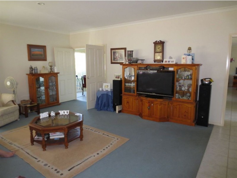 1/15 Fairway Drive, Drouin VIC 3818