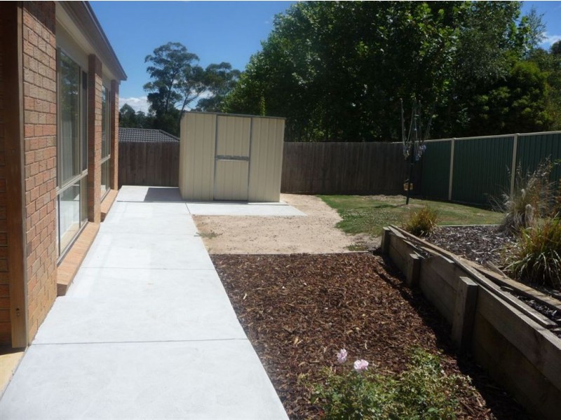 20 Palm Square, Drouin VIC 3818