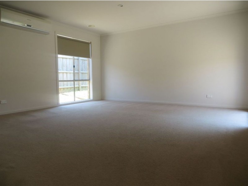 19 Howard Street, Warragul VIC 3820