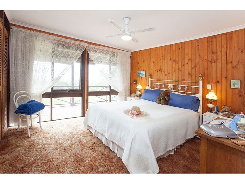 1540 Westernport Road, Heath Hill VIC 3981