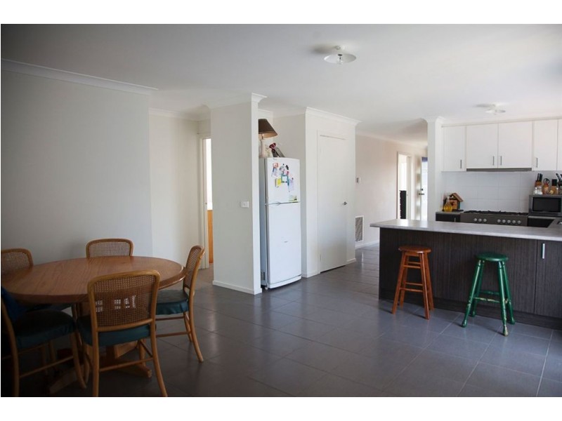 13 Harmon Drive, Drouin VIC 3818