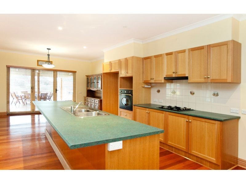 22 Nottingham Court, Drouin VIC 3818