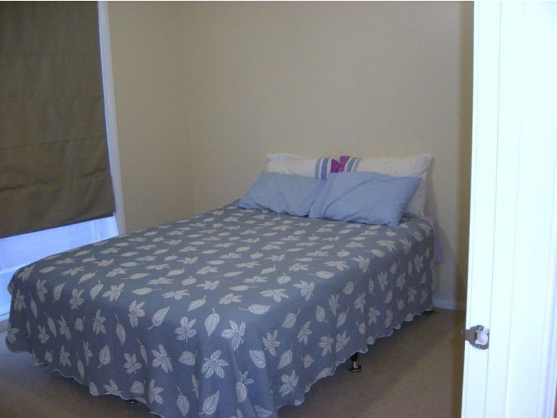 17 Holland Street, Drouin VIC 3818