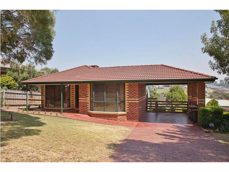 37 Darnum Street, Drouin VIC 3818