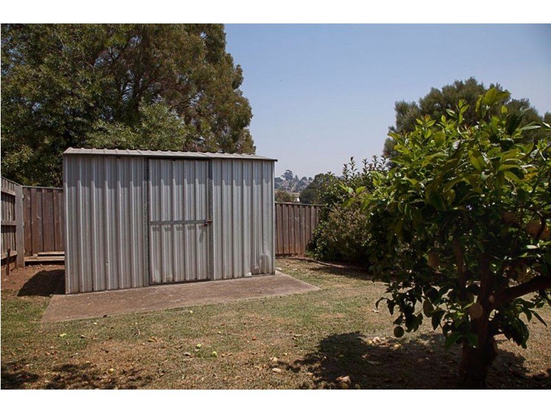 37 Darnum Street, Drouin VIC 3818