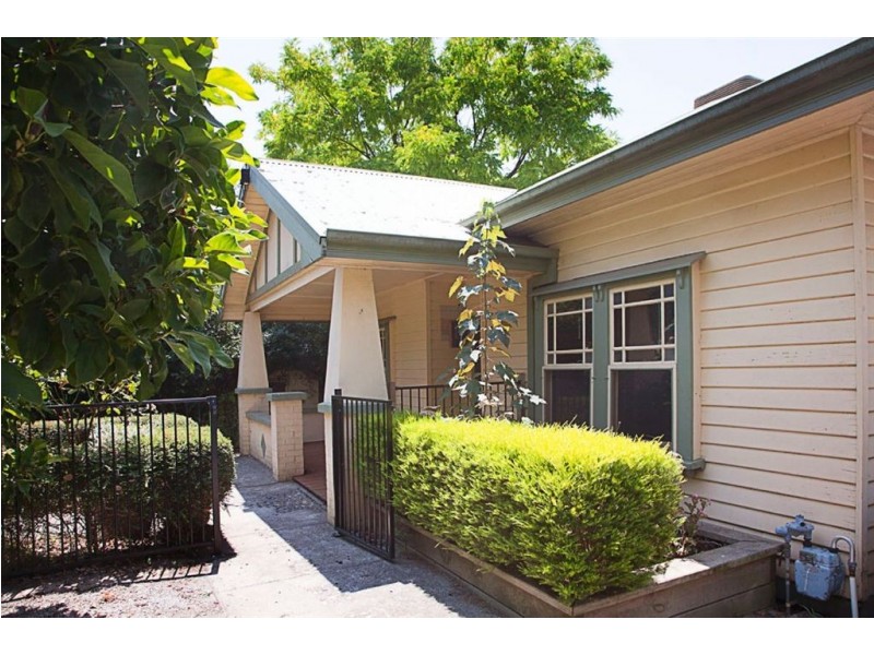 21 Grant Street, Drouin VIC 3818