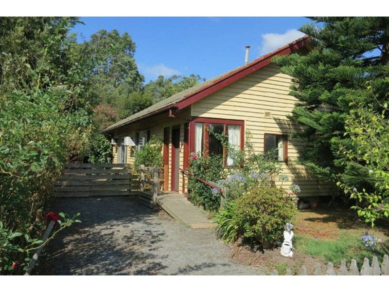24 Gardner Street, Longwarry VIC 3816