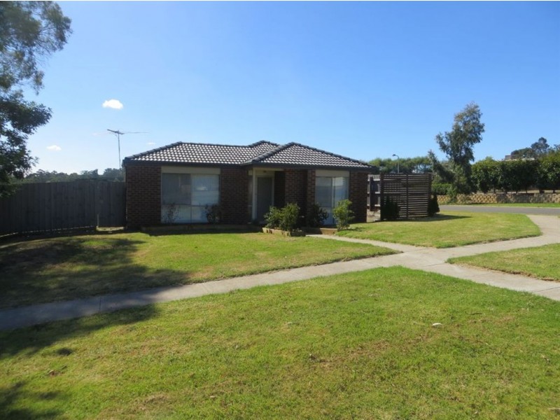 1 Vivian Court, Drouin VIC 3818