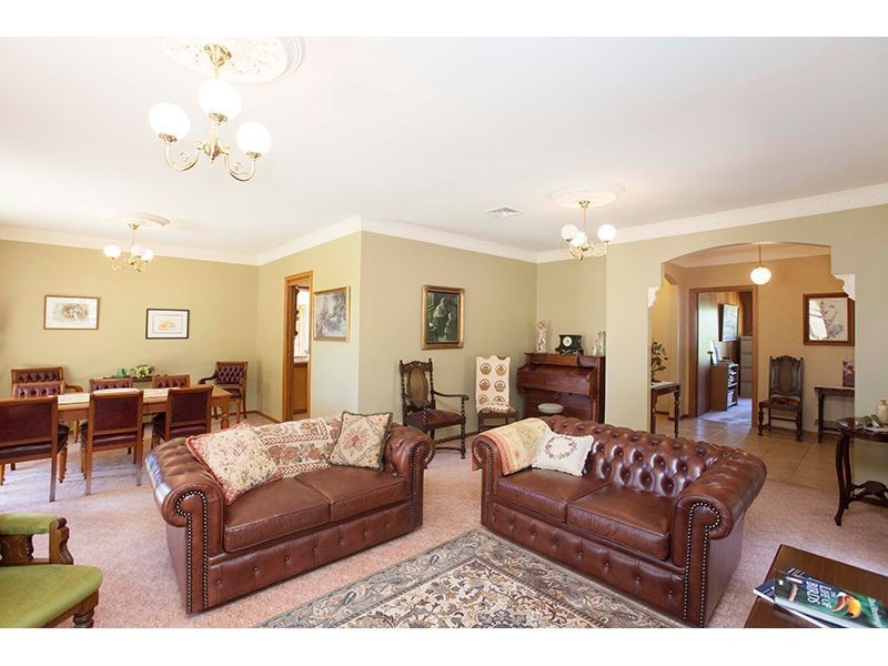 345 Main South Road, Drouin South VIC 3818