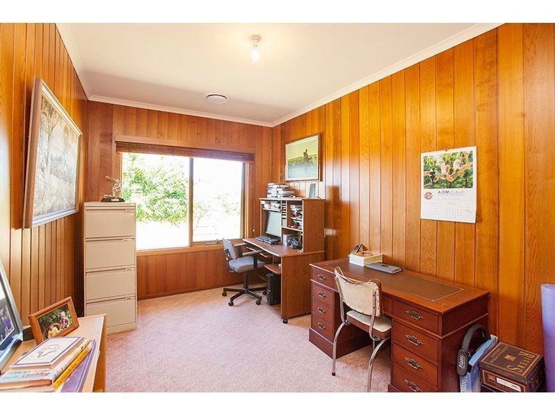 345 Main South Road, Drouin South VIC 3818