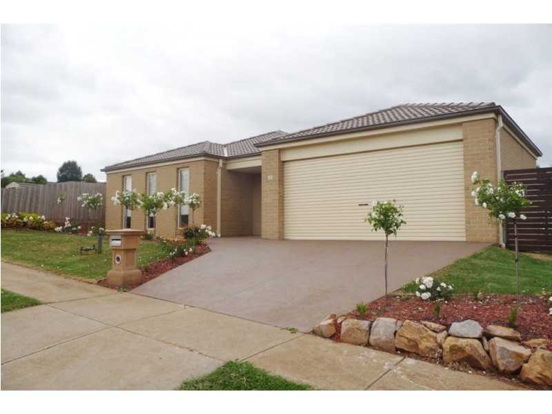 55 Cook Street, Drouin VIC 3818