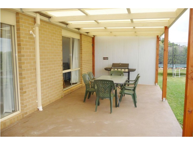 55 Cook Street, Drouin VIC 3818