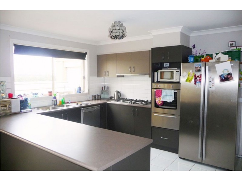 55 Cook Street, Drouin VIC 3818