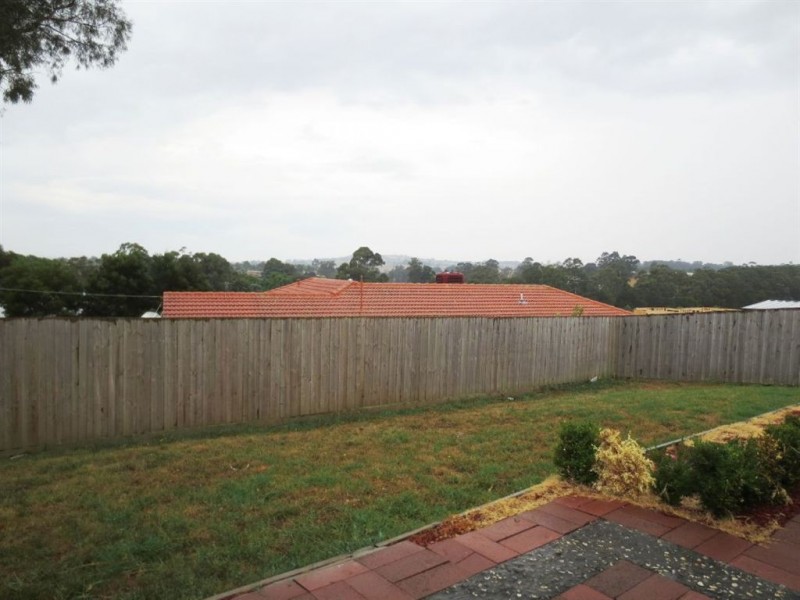 1 Vivian Court, Drouin VIC 3818