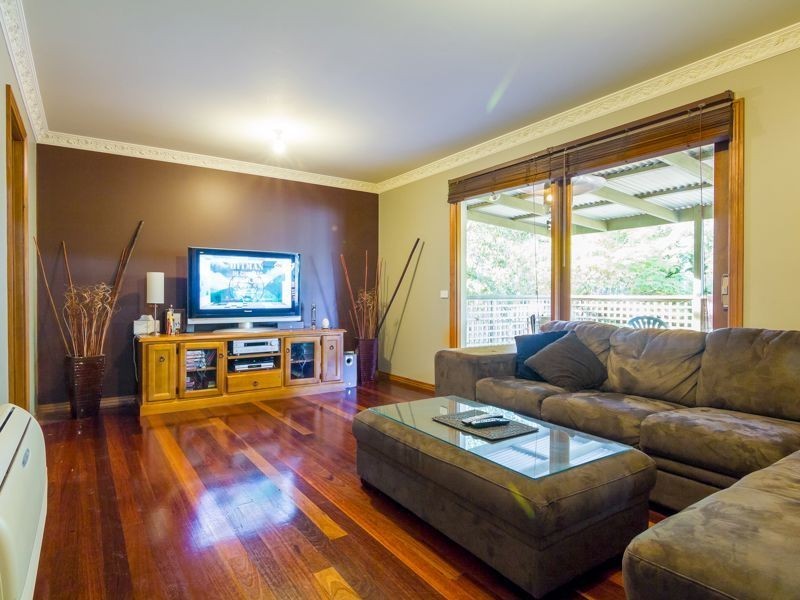 11 Pollock Street, Nilma VIC 3821