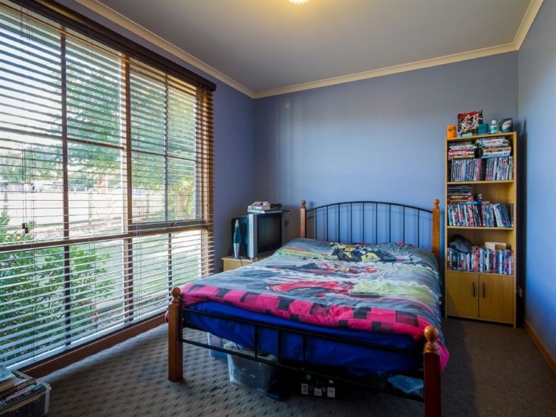 11 Pollock Street, Nilma VIC 3821