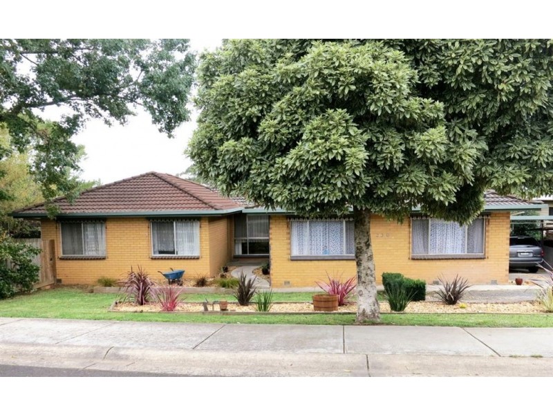 230 Princes Way, Drouin VIC 3818