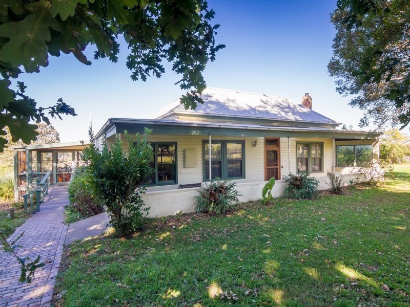 111 Shillinglaw Road, Drouin VIC 3818