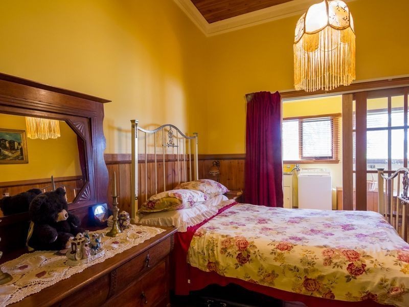 111 Shillinglaw Road, Drouin VIC 3818