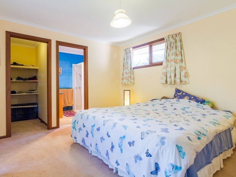 32 Calway Street, Drouin VIC 3818