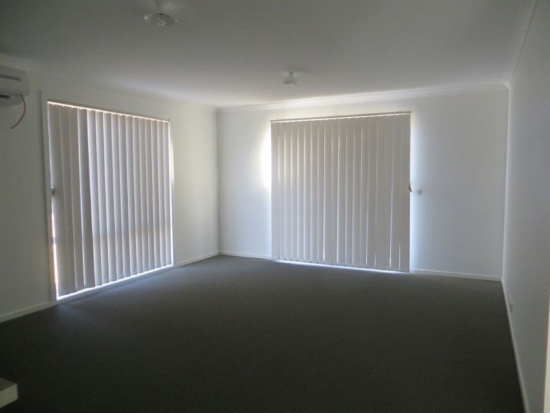 8 Arwon Street, Drouin VIC 3818