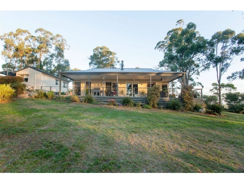 200 Torwood Topiram Road, Hallora VIC 3818