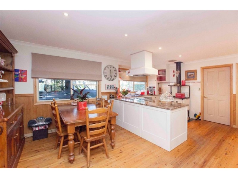 200 Torwood Topiram Road, Hallora VIC 3818