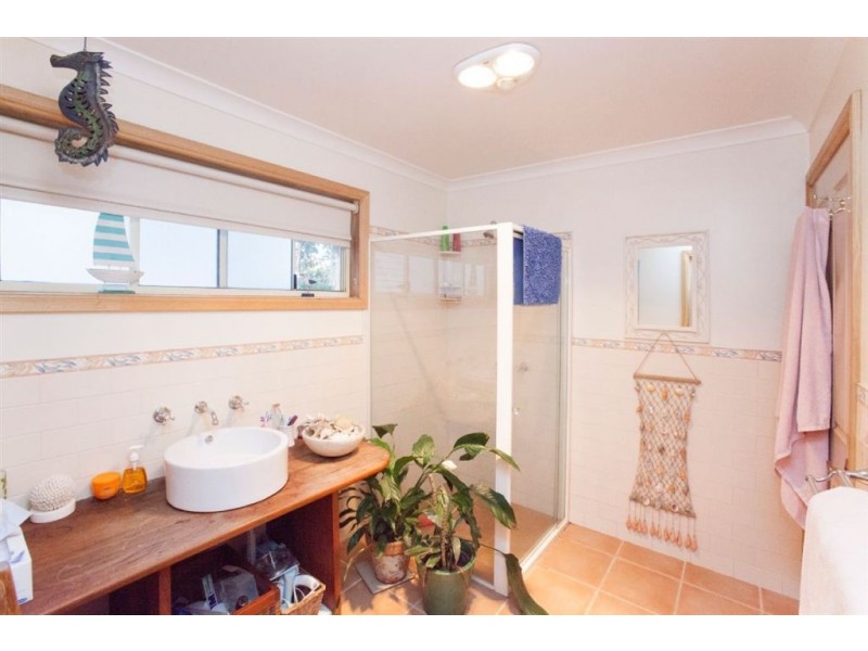 200 Torwood Topiram Road, Hallora VIC 3818