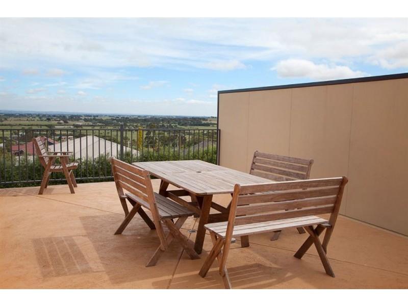 17 Archer Road, Garfield VIC 3814