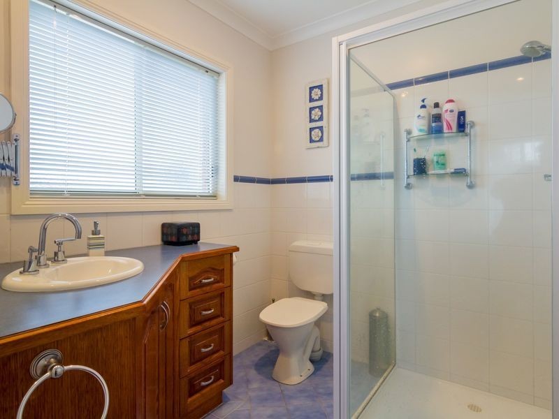 12 Helen Street, Drouin VIC 3818