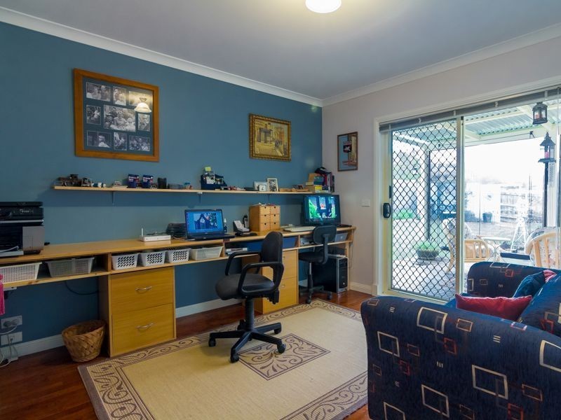 12 Helen Street, Drouin VIC 3818