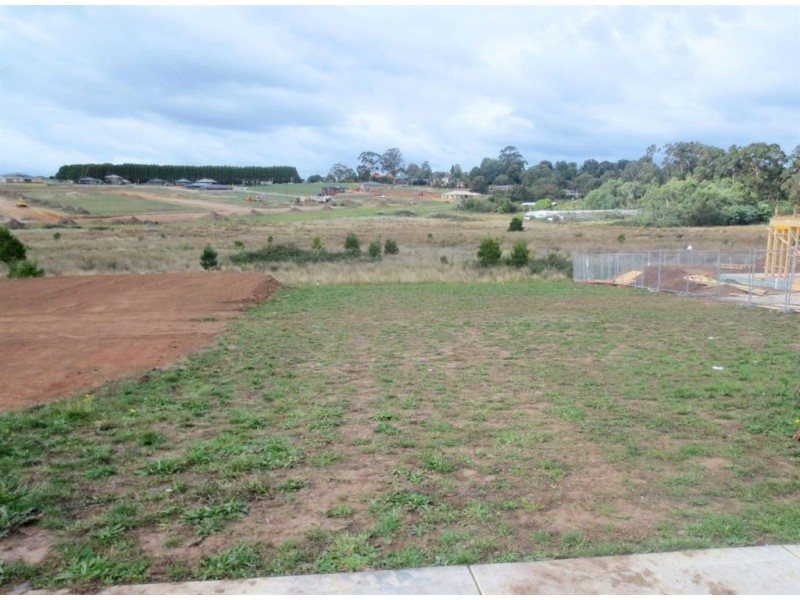 Lot 23 Samuel Drive, Drouin VIC 3818