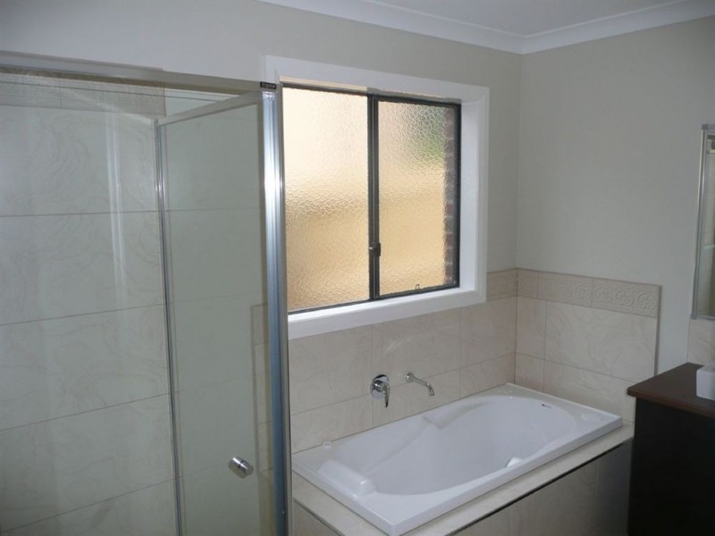 28 Alcorn Street, Drouin VIC 3818