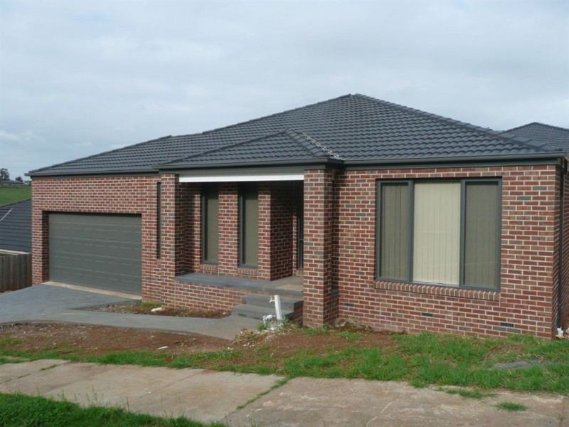 28 Alcorn Street, Drouin VIC 3818