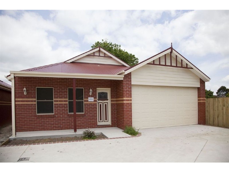 4/30 Grant Street, Drouin VIC 3818