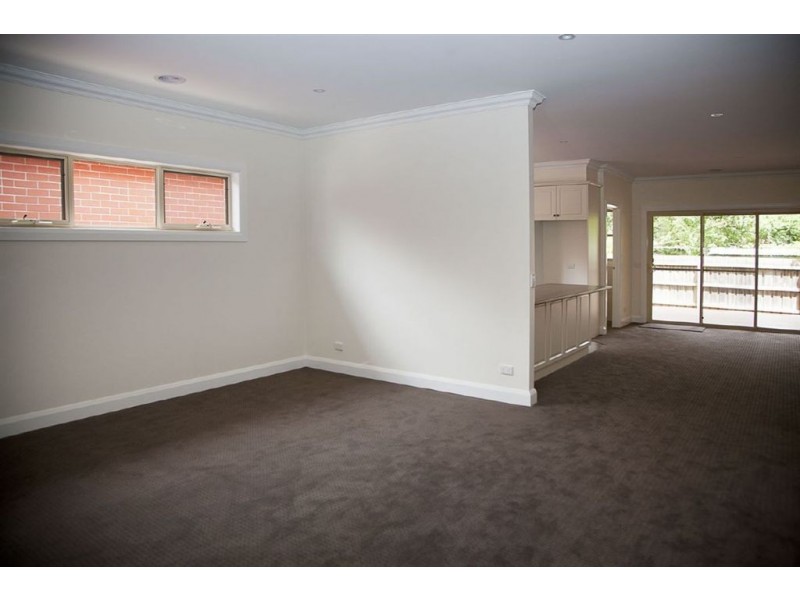 4/30 Grant Street, Drouin VIC 3818
