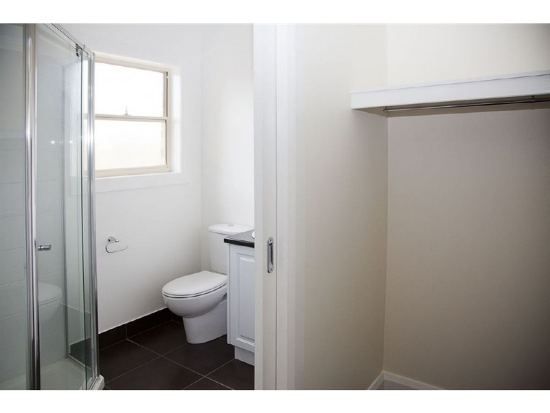 4/30 Grant Street, Drouin VIC 3818