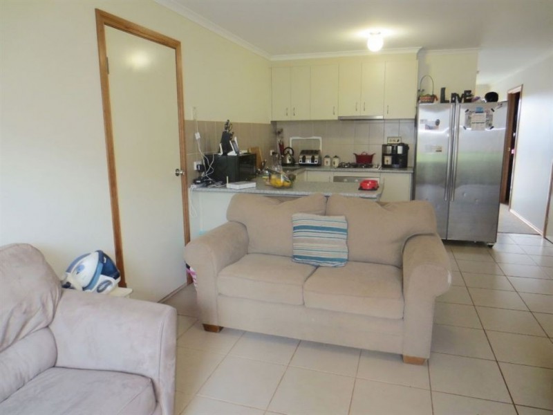 9/6B Hatfield Drive, Drouin VIC 3818