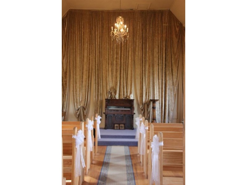 580 Little Road, Iona VIC 3815