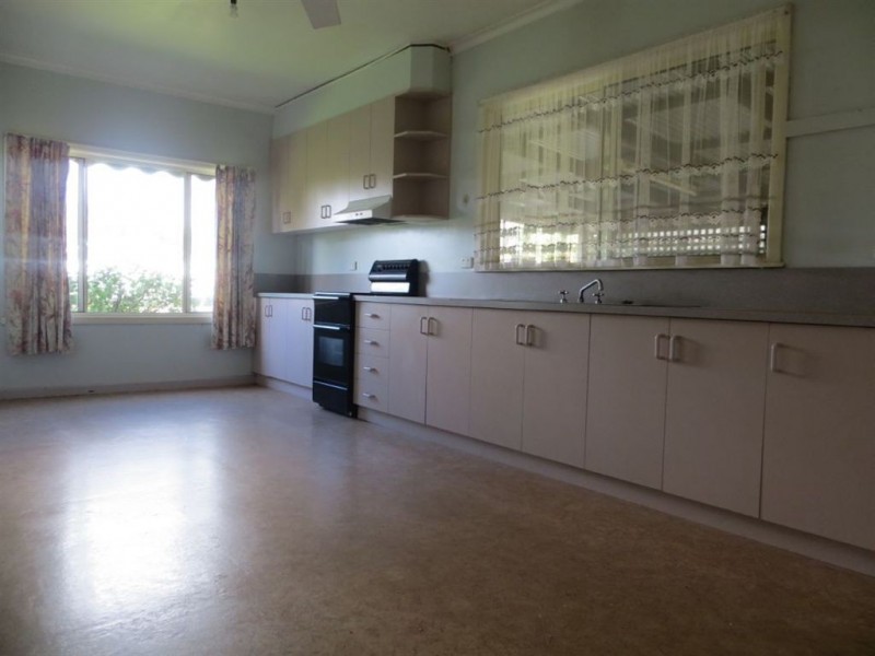 220 Lang Lang Road, Hallora VIC 3818