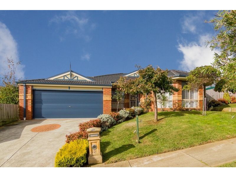 2 County Drive, Drouin VIC 3818