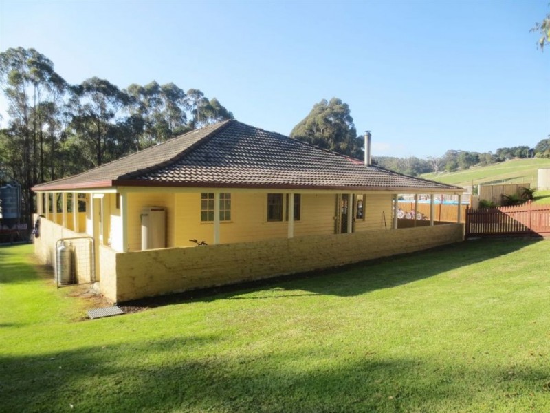 837 Jacksons Track, Jindivick VIC 3818