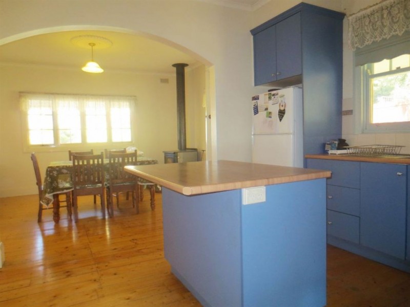 837 Jacksons Track, Jindivick VIC 3818
