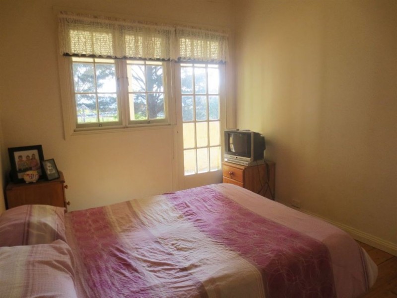 837 Jacksons Track, Jindivick VIC 3818