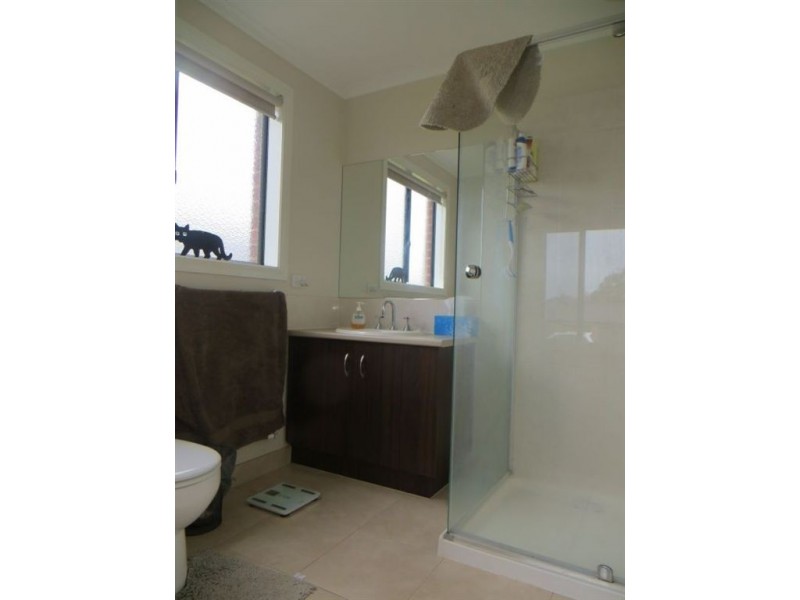 19 Wordsworth Court, Drouin VIC 3818