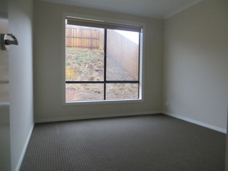 19 Wordsworth Court, Drouin VIC 3818