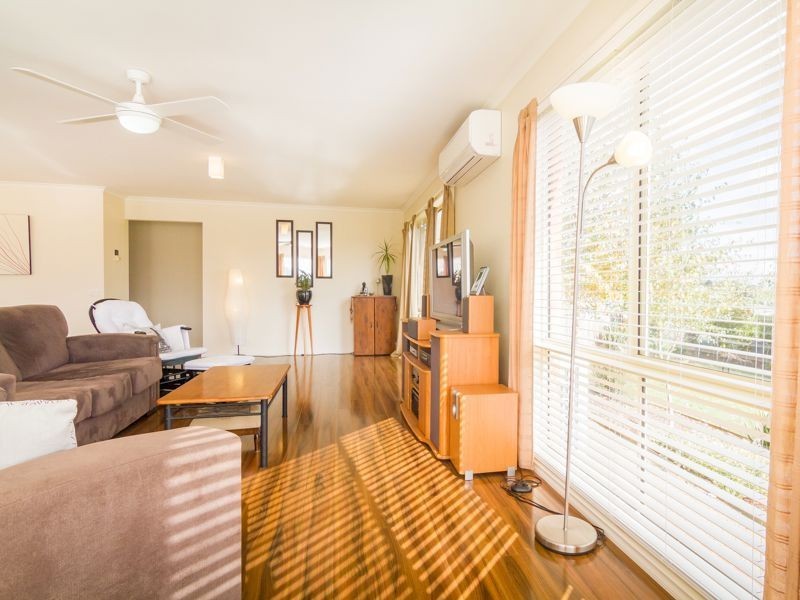 17 Janine Court, Drouin VIC 3818